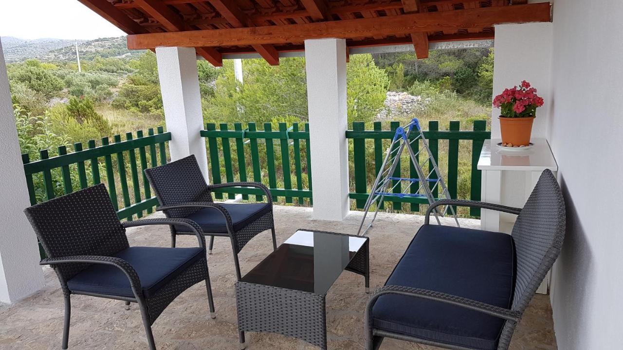 Apartman Vojaline Milna  Exterior foto
