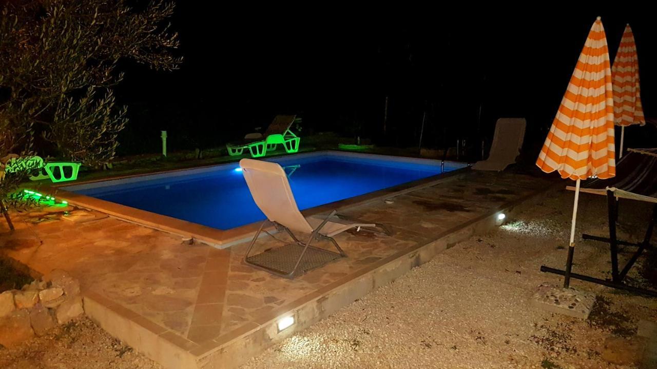 Apartman Vojaline Milna  Exterior foto