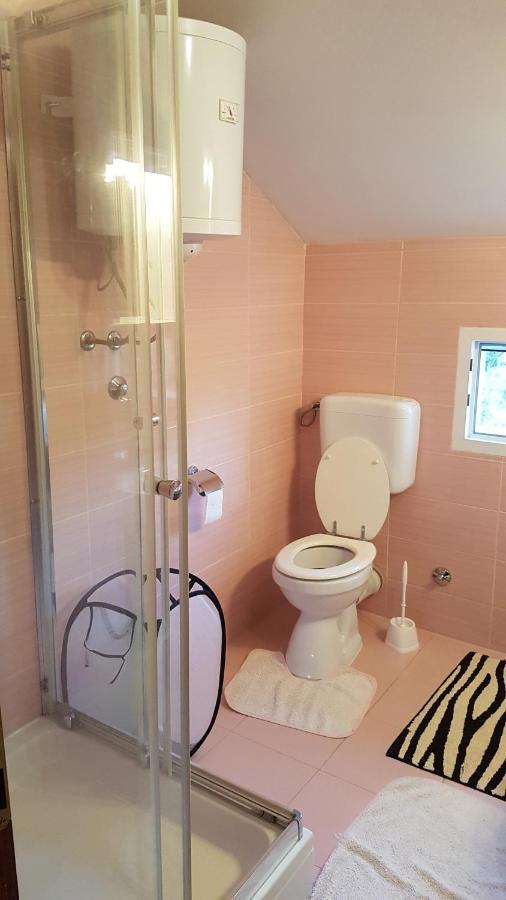 Apartman Vojaline Milna  Exterior foto